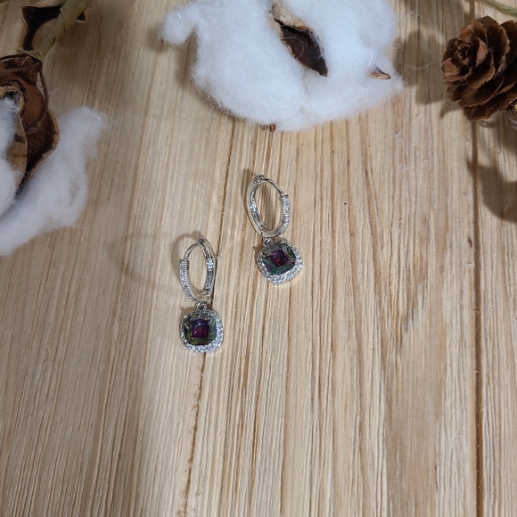 💜💜NEW💜💜EXQUISITE!! DANGLE  RAINBOW TOPAZ Earrings in SILVER Plating💜💜 - Picture 8 of 15